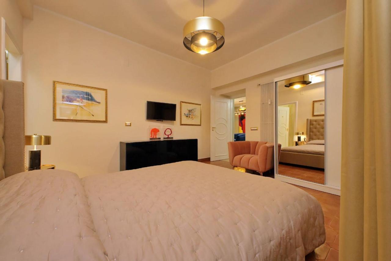Apartamento Luxury Di San Giacomo Roma Exterior foto